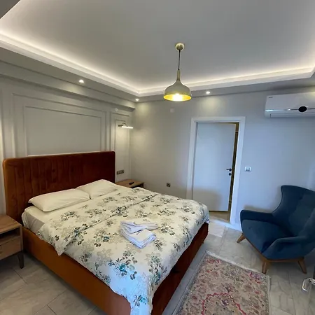 My White House Apartment